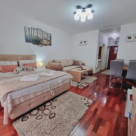 Temida Lux *