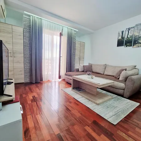 Temida Lux *